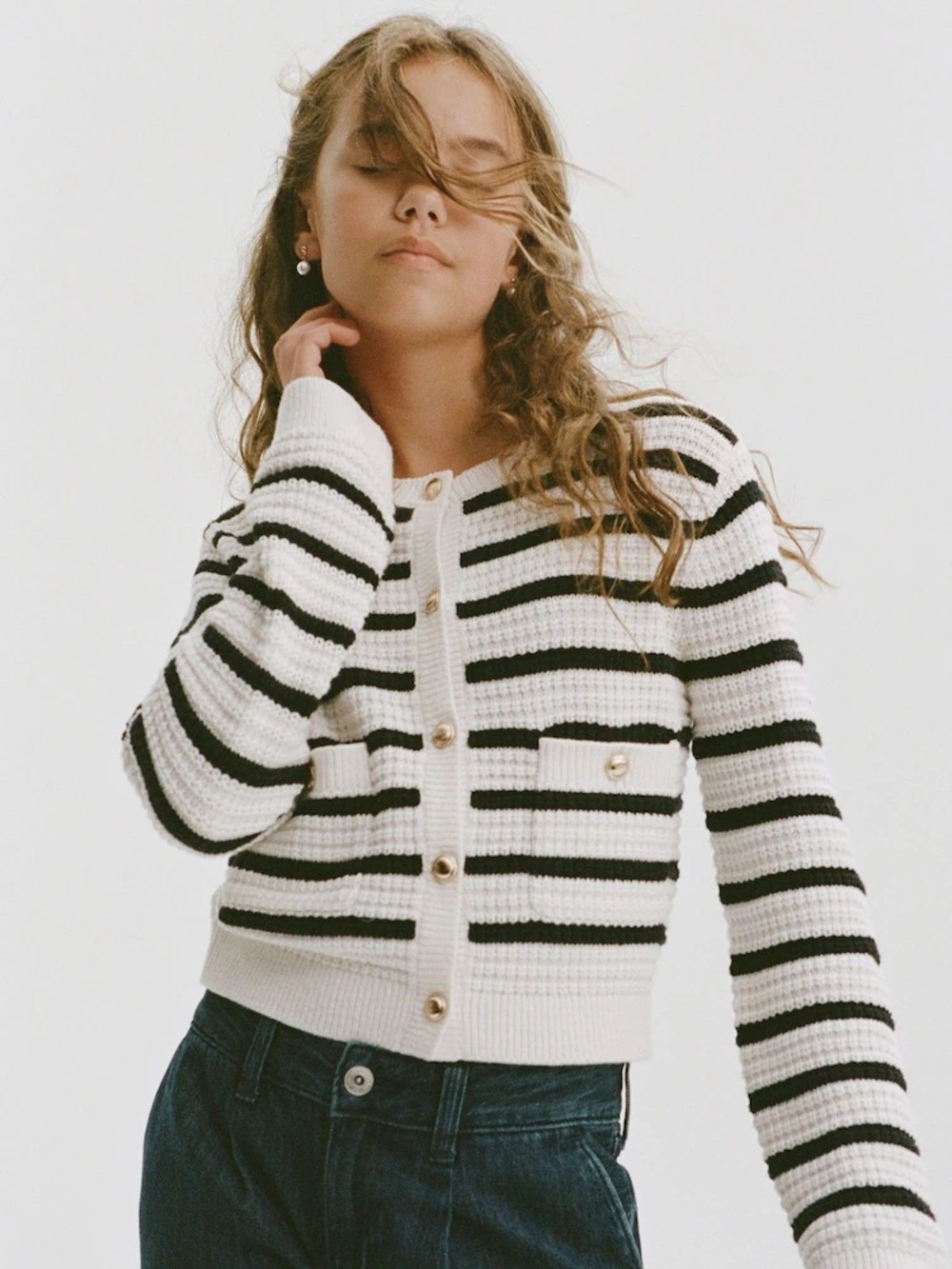 Abercrombie Kids Crochet Knit Gold Button Lady Jacket Cardigan Size 5/6 White - Picture 3 of 9